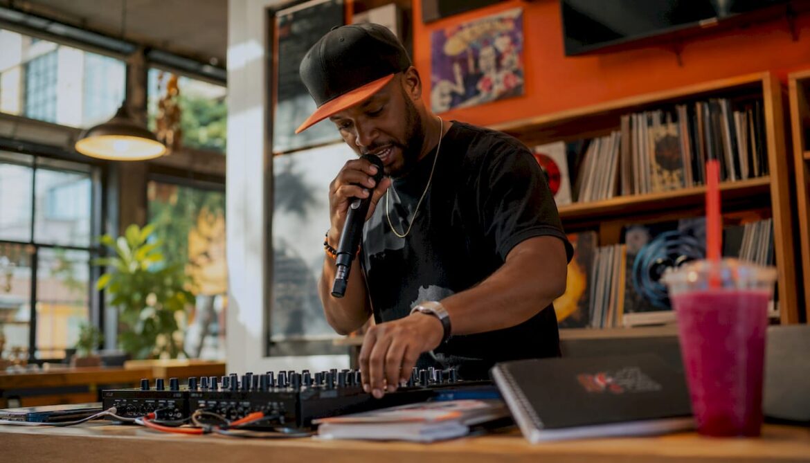 DJ mixing live hip-hop streaming radio set